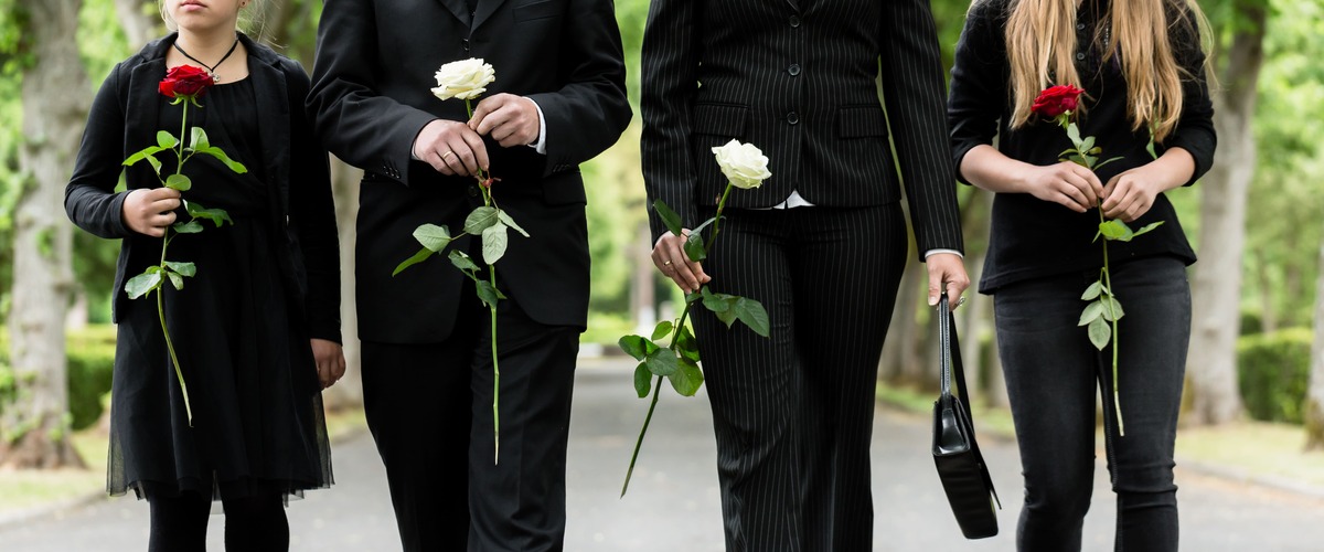 When a Death Occurs - Celebrate Life Iowa Cremation